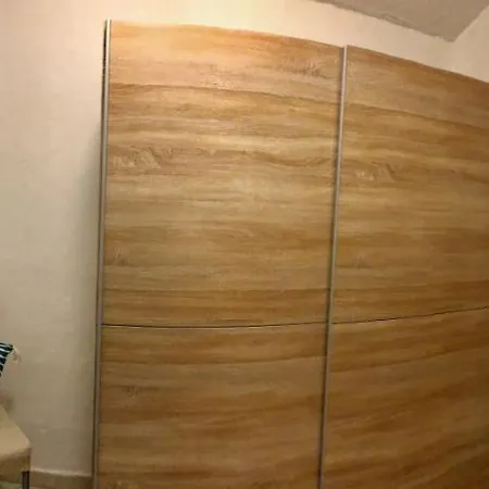 Il Gabbiano Apartment *