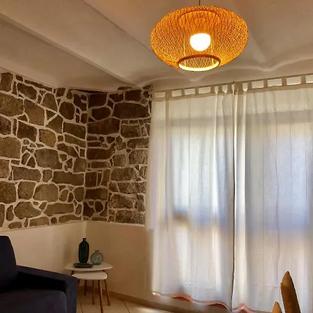 Il Gabbiano Apartment *
